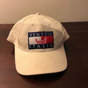 Vintage bootleg Tommy Hat